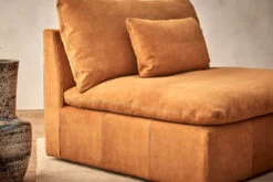 Aria Leather Chair -SIXPENNY STORE Aria Leather Chair meridian leather sunset canyon product PDP6 442508e5 da77 4ed9 af37 95f379de147b