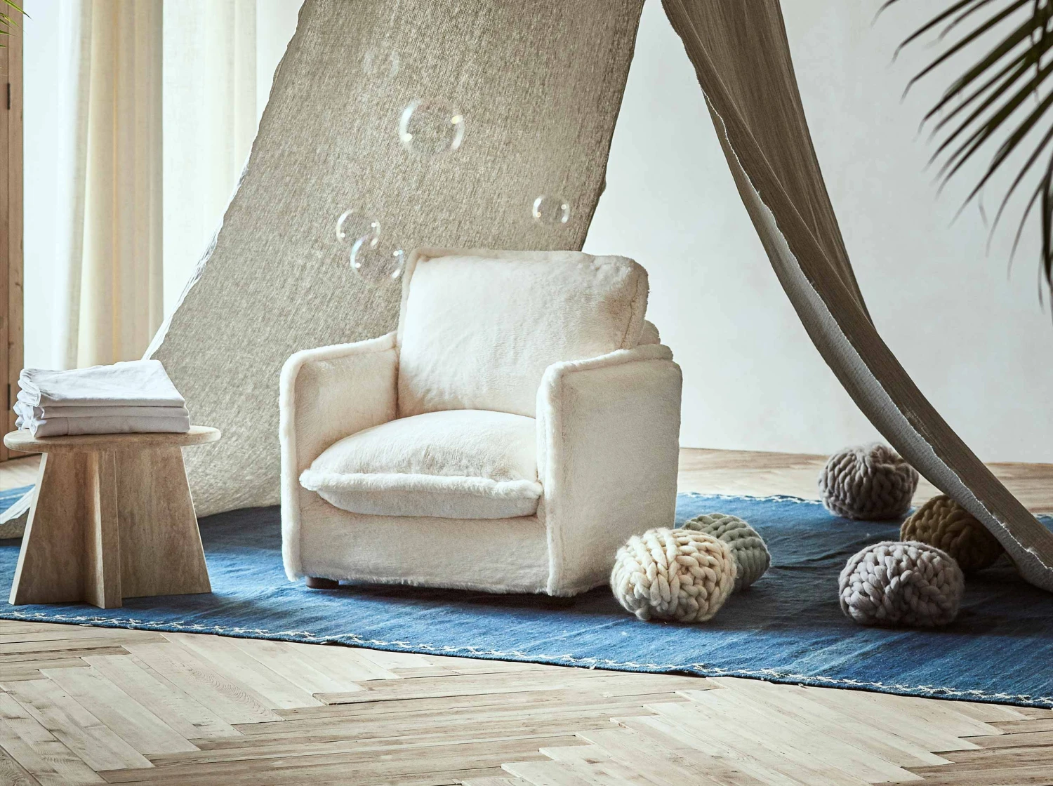 Little Neva Chair 1 Little Neva Chair