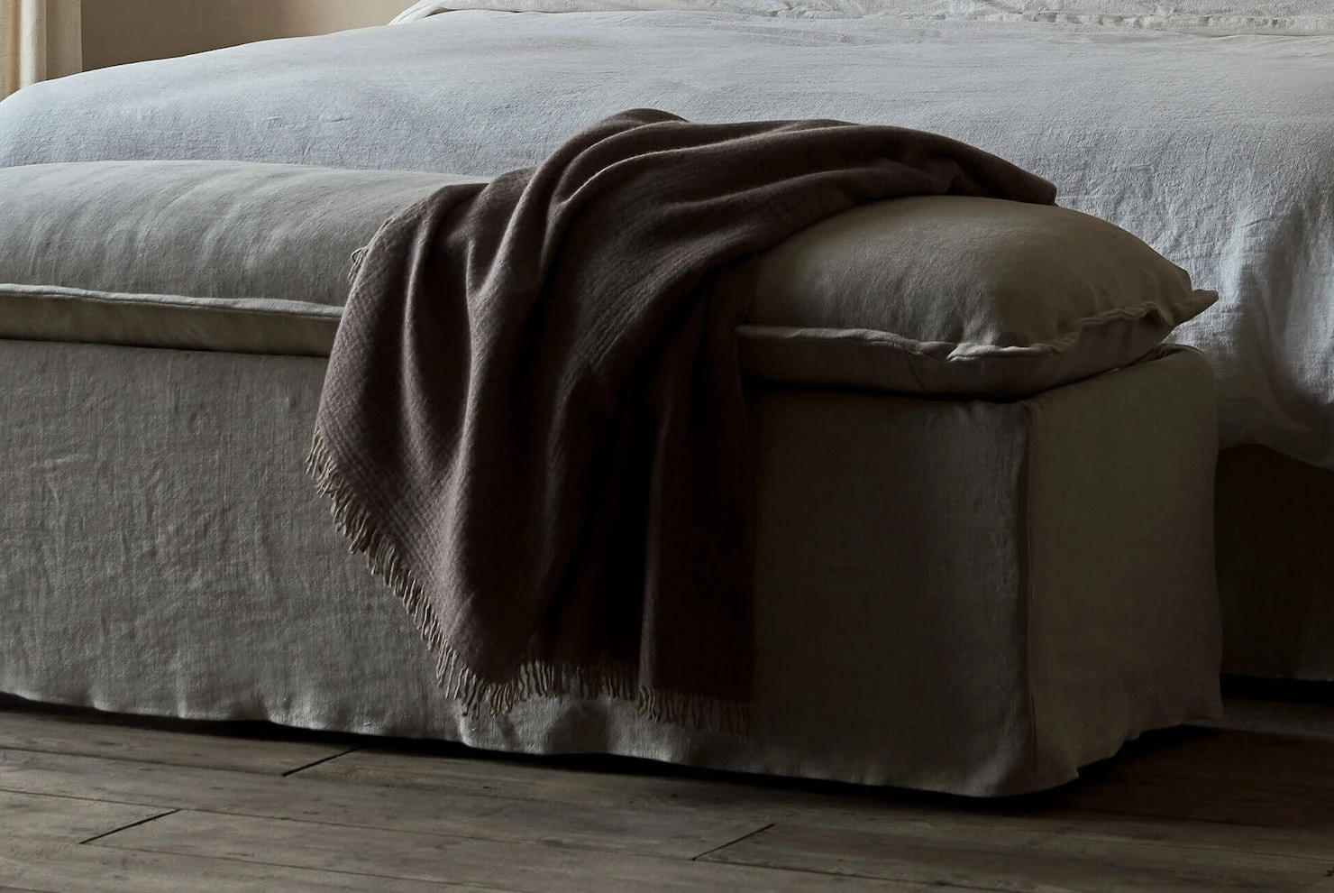 Neva Storage Bench 7 Neva Storage Bench - Image 7