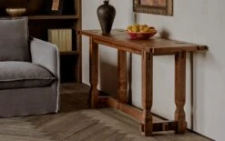 Ora Console Table